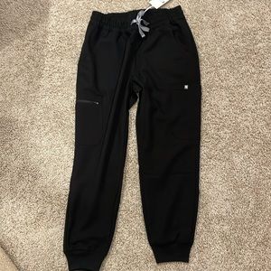 Uman High Waisted Relaxed Petite Jogger